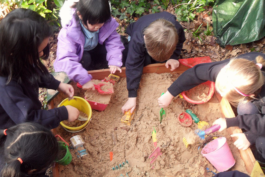 Little Learners Montessori School Solihull